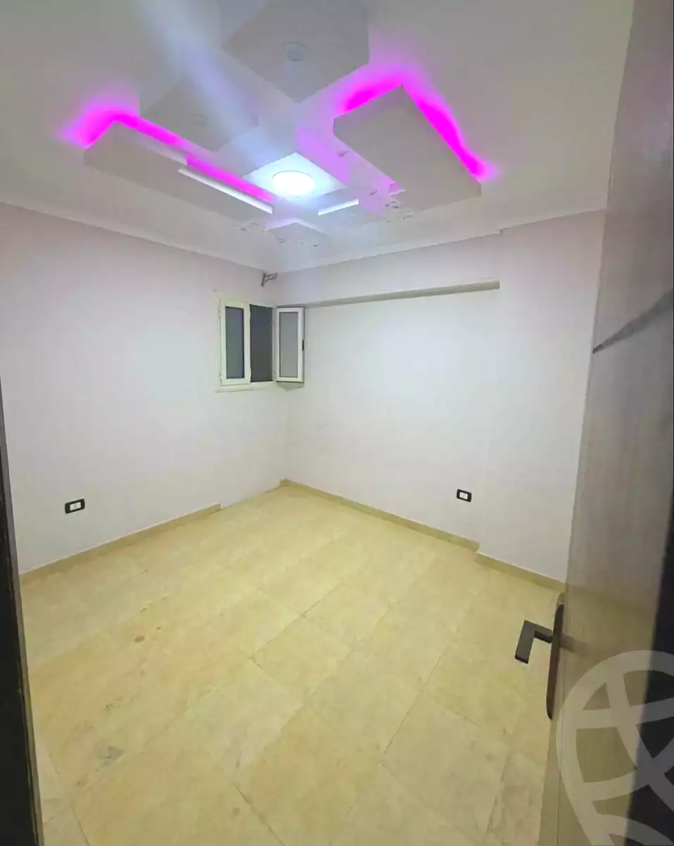 https://aqarmap.com.eg/en/listing/7054326-for-sale-alexandria-lsywf-el-falki