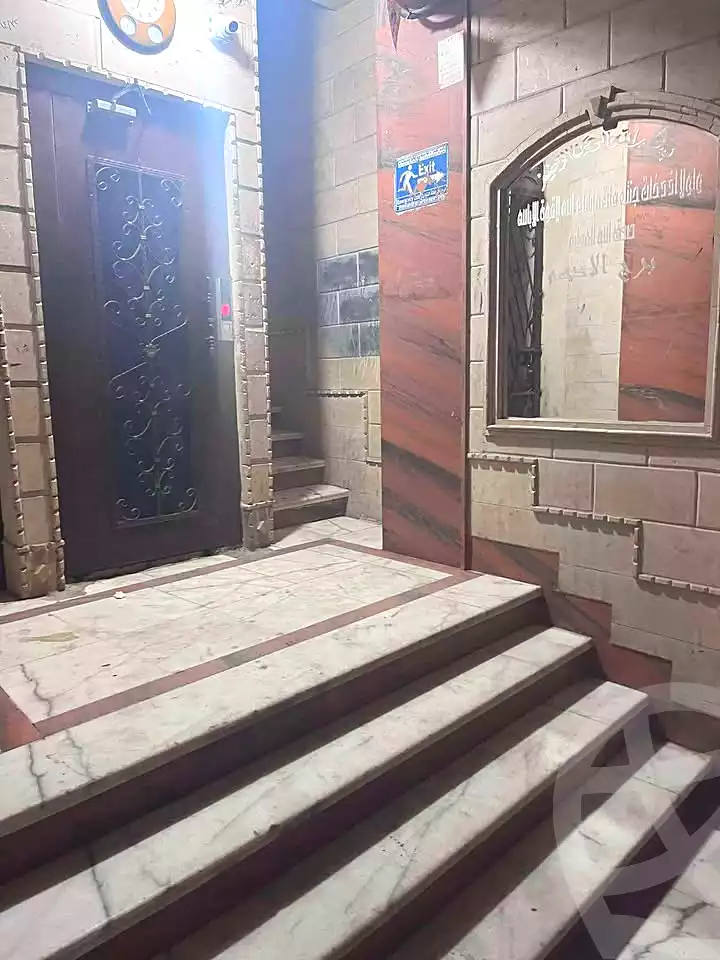 https://aqarmap.com.eg/ar/listing/7054447-for-sale-alexandria-sydy-bshr-sydy-bshr-bhry-shr-mhmwd-l-yswy