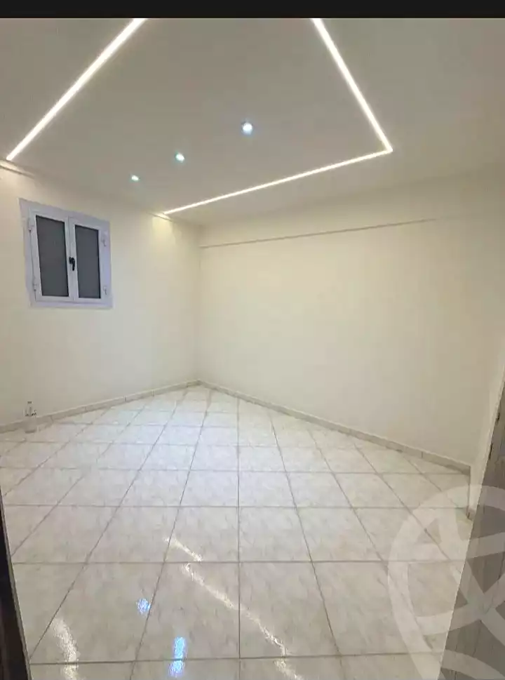 https://aqarmap.com.eg/en/listing/7054434-for-sale-alexandria-lsywf-el-falki