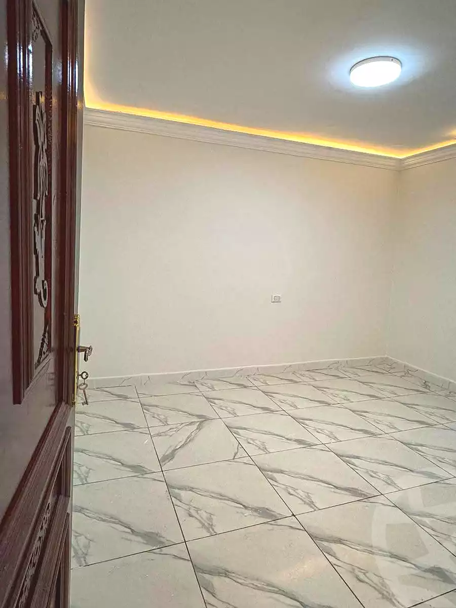 https://aqarmap.com.eg/ar/listing/7054557-for-sale-cairo-elnozha-Streettt-27