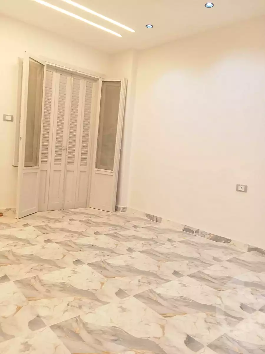 https://aqarmap.com.eg/ar/listing/7054650-for-sale-alexandria-al-agamy-lbytsh-ain-shams-st