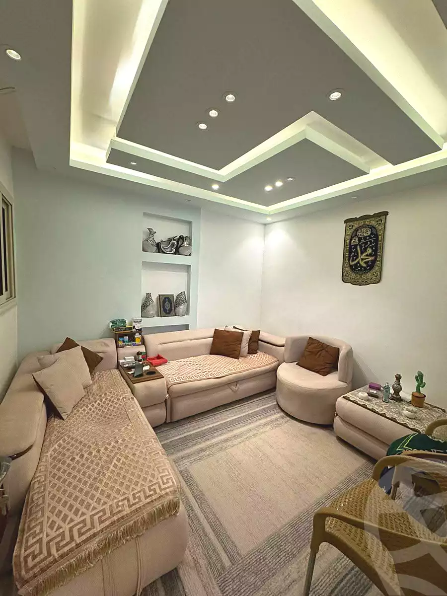 https://aqarmap.com.eg/ar/listing/7054720-for-sale-alexandria-al-agamy-lbytsh-bianchiii