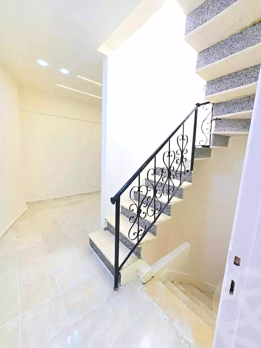 https://aqarmap.com.eg/ar/listing/7054870-for-sale-alexandria-al-agamy-shataa-el-nakheel