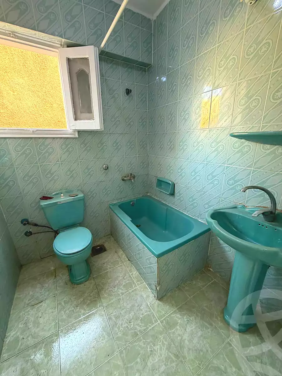 https://aqarmap.com.eg/en/listing/7055001-for-sale-alexandria-al-agamy-shataa-el-nakheel