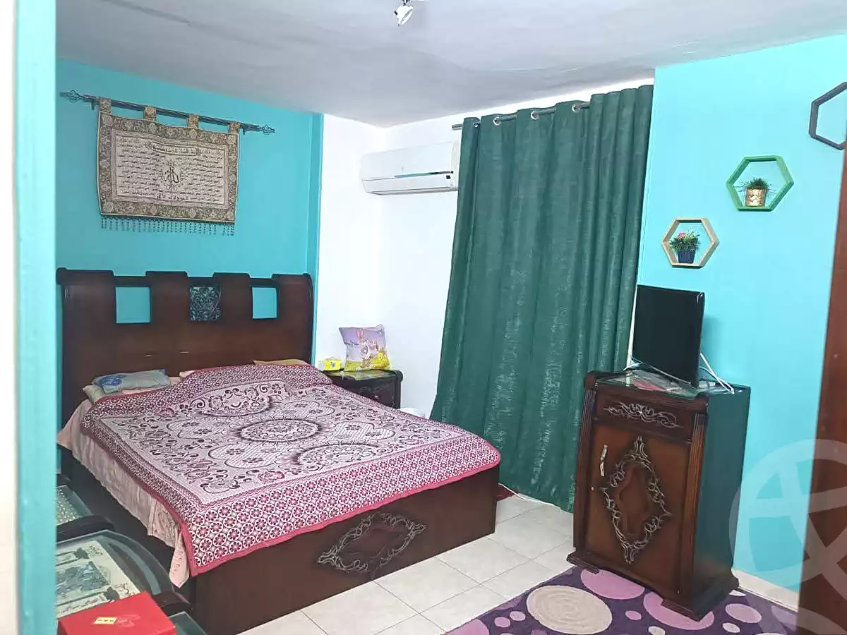 https://aqarmap.com.eg/ar/listing/7055261-for-sale-cairo-helwan-mahmoud-zaki-st