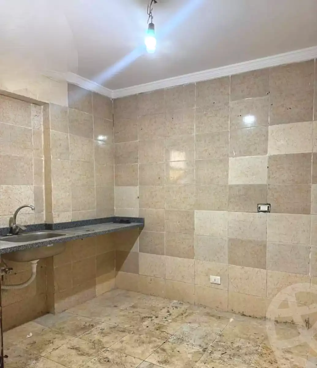 https://aqarmap.com.eg/ar/listing/7055291-for-sale-alexandria-lsywf-city-light-compound