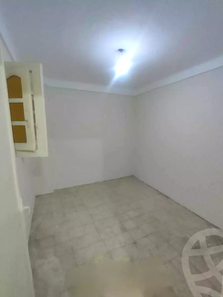 https://aqarmap.com.eg/ar/listing/7055309-for-sale-alexandria-lsywf-el-seyouf-qebly