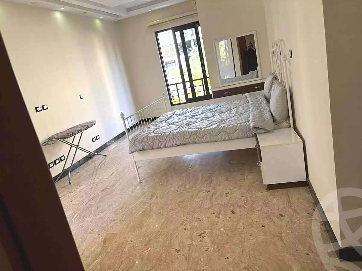 https://aqarmap.com.eg/en/listing/7055500-for-rent-cairo-new-cairo-compounds-the-water-way