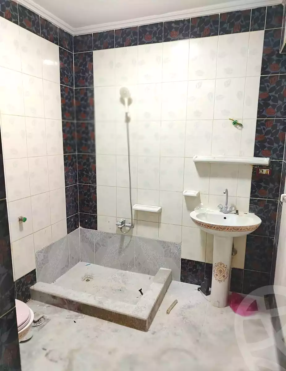 https://aqarmap.com.eg/en/listing/7055550-for-sale-alexandria-sydy-bshr-sydy-bshr-qbly-rd-lfdly