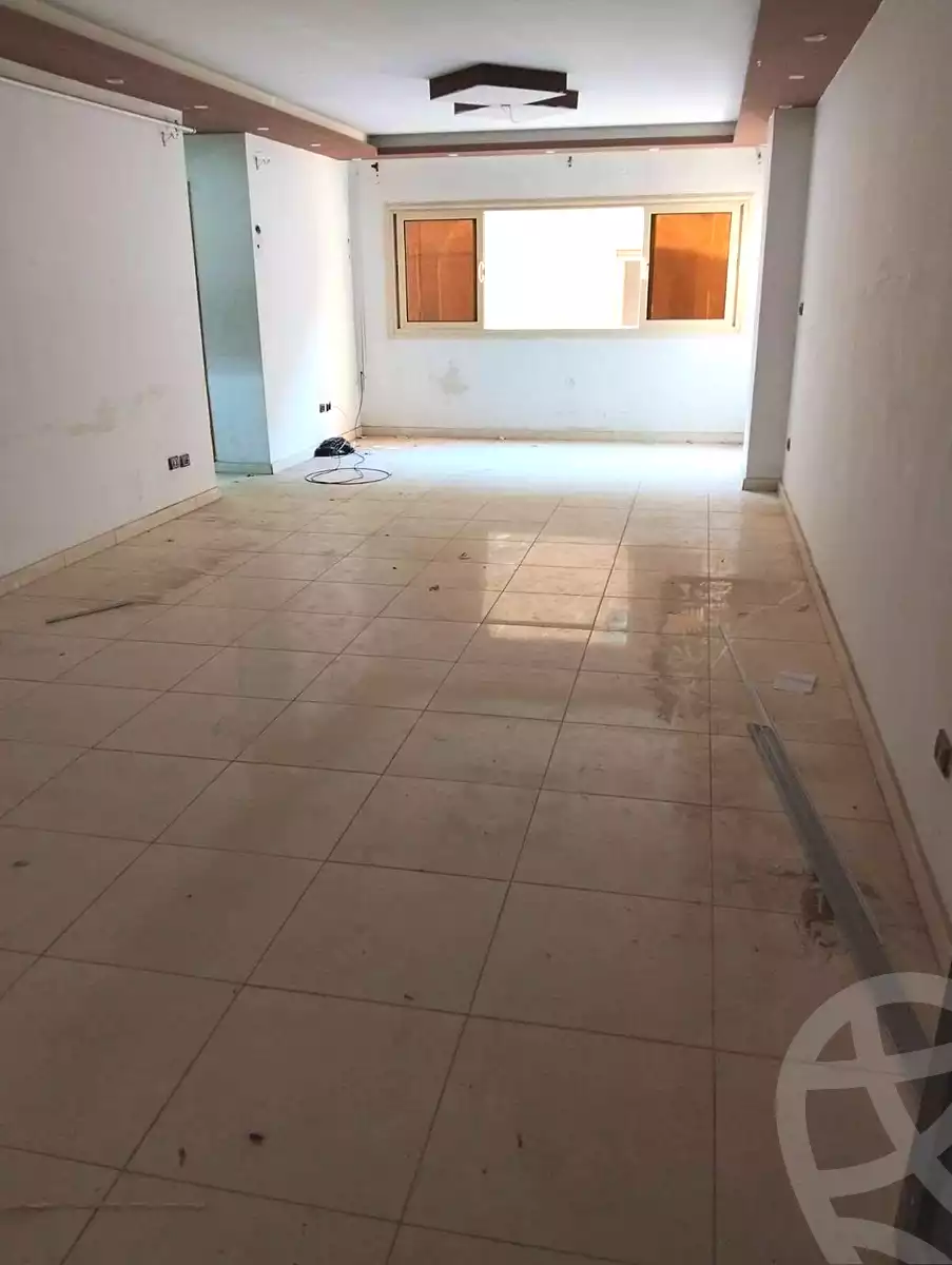 https://aqarmap.com.eg/en/listing/7055606-for-sale-cairo-helwan-sherif-st