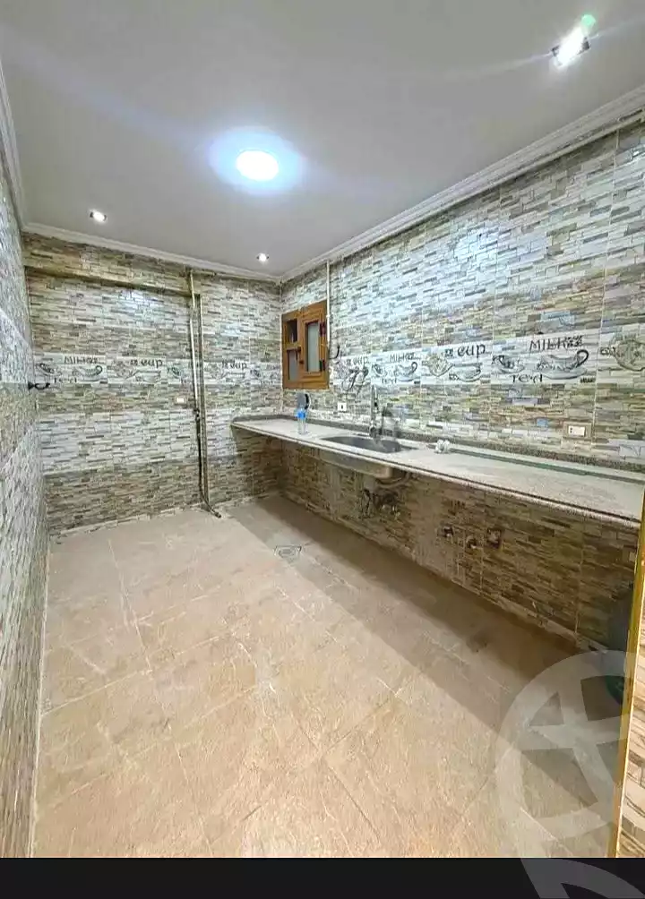 https://aqarmap.com.eg/en/listing/7055827-for-sale-alexandria-al-agamy-lbytsh-emtedad-al-ryad-st