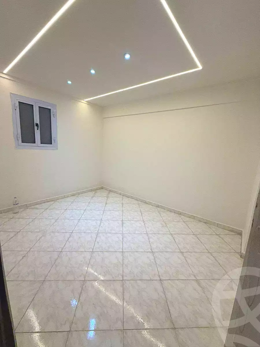 https://aqarmap.com.eg/ar/listing/7055851-for-sale-alexandria-lsywf-el-seyouf-qebly-el-salam-st
