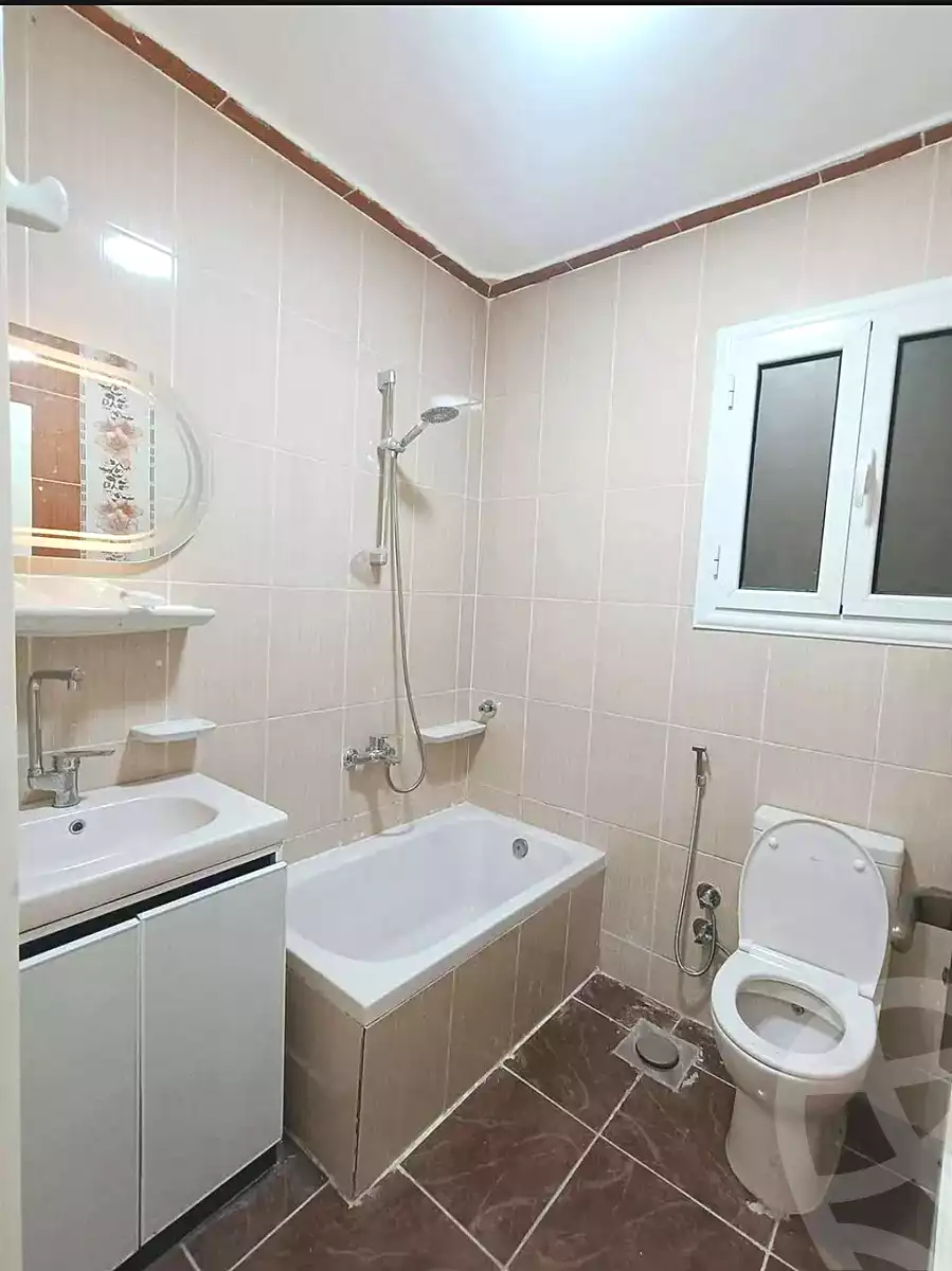 https://aqarmap.com.eg/en/listing/7056191-for-sale-alexandria-al-agamy-lbytsh-khalil-ballw-st