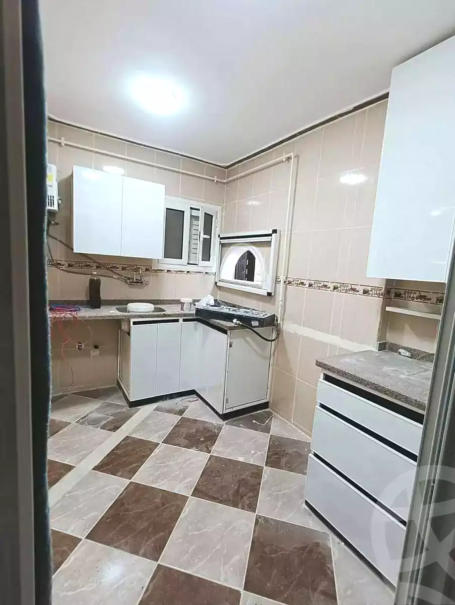 https://aqarmap.com.eg/en/listing/7056191-for-sale-alexandria-al-agamy-lbytsh-khalil-ballw-st