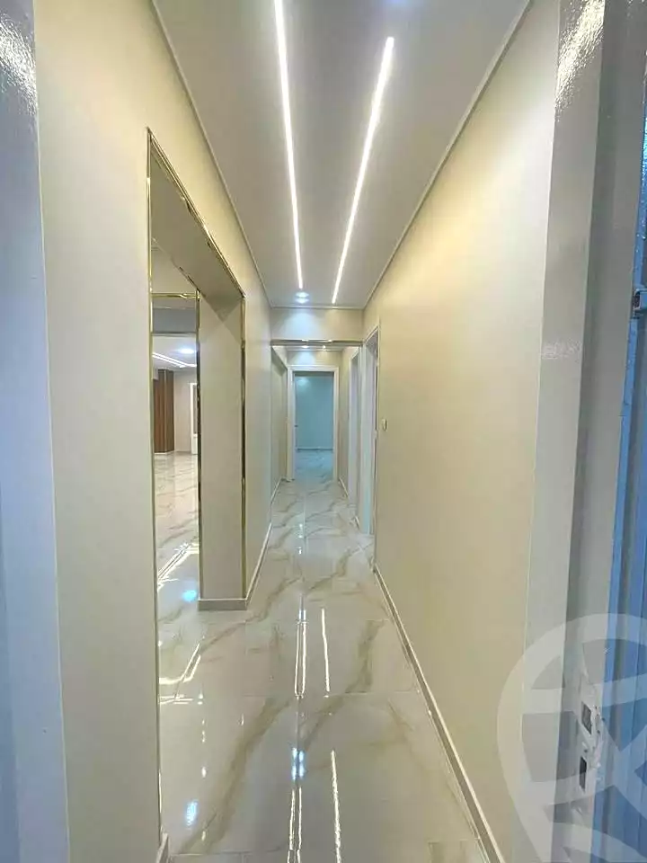 https://aqarmap.com.eg/ar/listing/7056219-for-sale-alexandria-miami-abou-el-arab-st