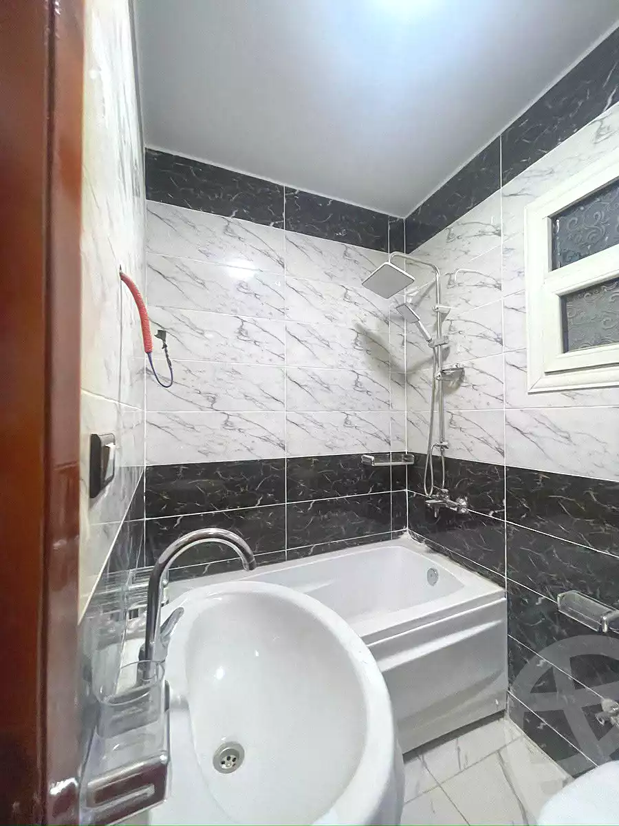 https://aqarmap.com.eg/en/listing/7056632-for-sale-cairo-elnozha-Streettt-27