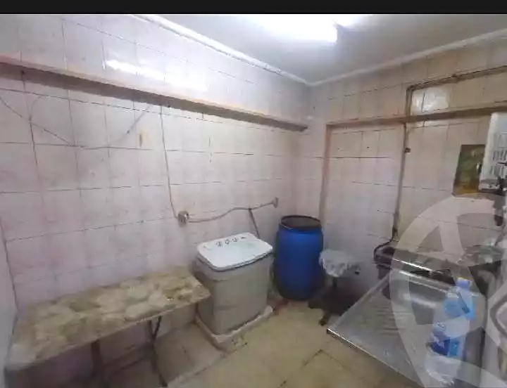 https://aqarmap.com.eg/ar/listing/7056678-for-sale-cairo-faisal-kafr-tohormos-queen-nazli-st