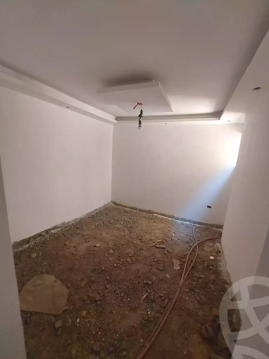 https://aqarmap.com.eg/ar/listing/7056714-for-sale-cairo-helwan-helwan-el-sharkeya-el-maraghi-st
