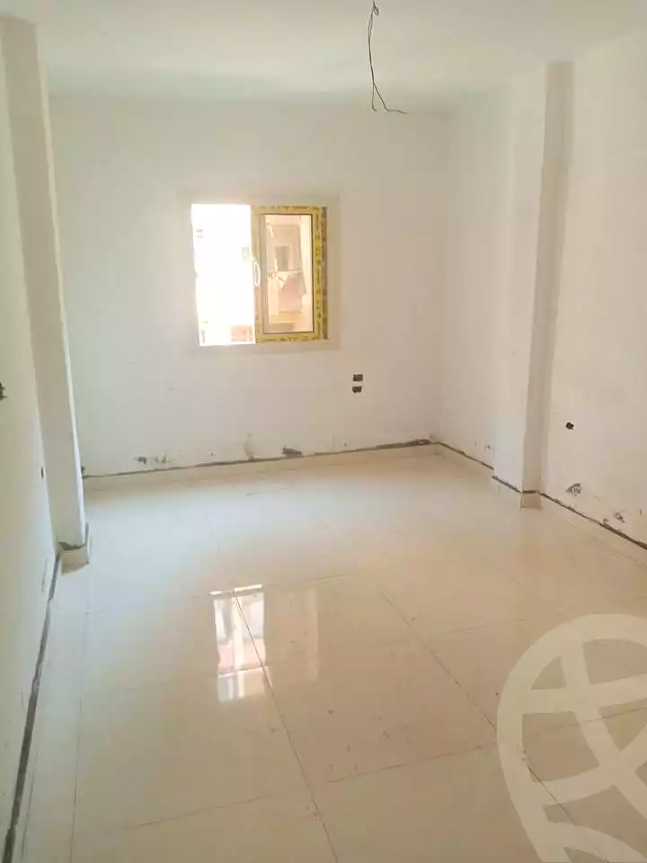 https://aqarmap.com.eg/en/listing/7056858-for-sale-cairo-el-zaytun-hlmy-lzytwn-shr-ly-bsh