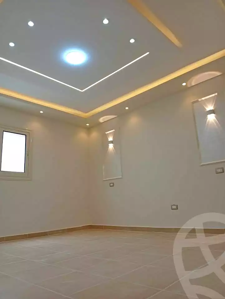 https://aqarmap.com.eg/ar/listing/7056876-for-sale-alexandria-al-agamy-el-hanouvel