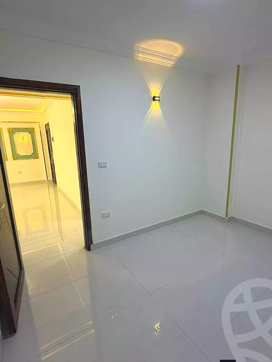 https://aqarmap.com.eg/ar/listing/7056902-for-sale-cairo-ain-shams-mnshy-lthryr