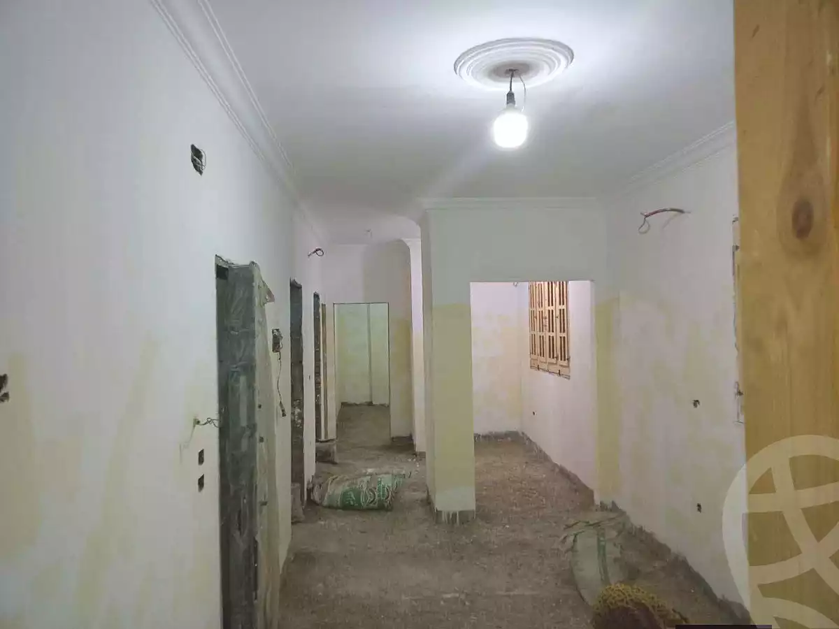 https://aqarmap.com.eg/en/listing/7056901-for-sale-cairo-helwan-hadayek-helwan-el-eshrein-st