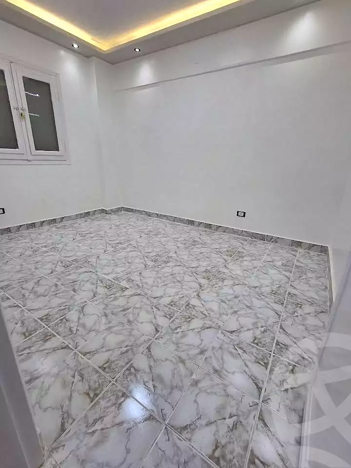 https://aqarmap.com.eg/ar/listing/7056993-for-sale-alexandria-al-agamy