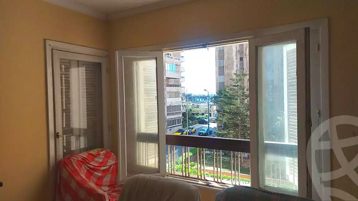 https://aqarmap.com.eg/ar/listing/5998842-for-sale-alexandria-sidi-gaber-el-mosheer-ahmed-isamil-st