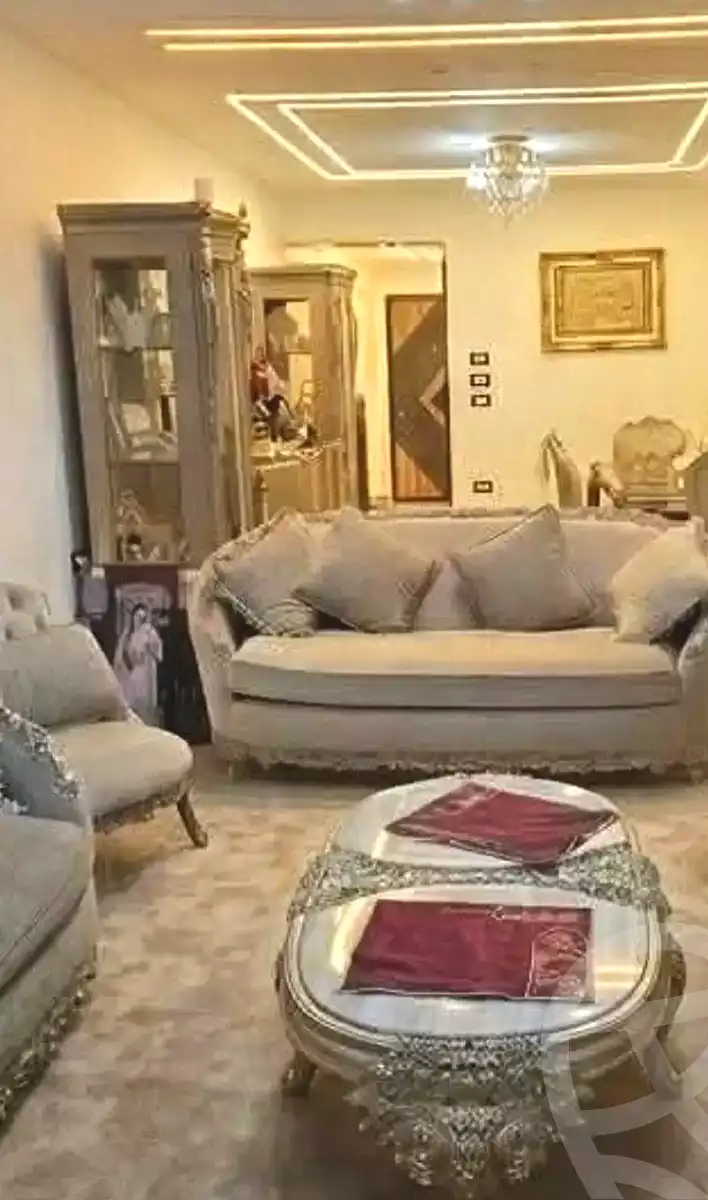 https://aqarmap.com.eg/ar/listing/7057265-for-sale-alexandria-sydy-bshr-sydy-bshr-bhry-shr-khld-bn-lwlyd