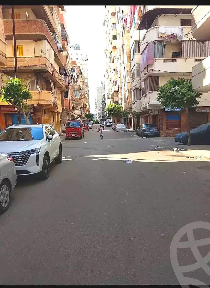 https://aqarmap.com.eg/ar/listing/7057291-for-sale-alexandria-sydy-bshr-sydy-bshr-qbly