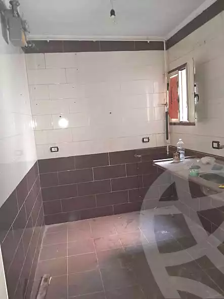 https://aqarmap.com.eg/ar/listing/7057525-for-sale-alexandria-al-agamy-el-hanouvel-radwan-st