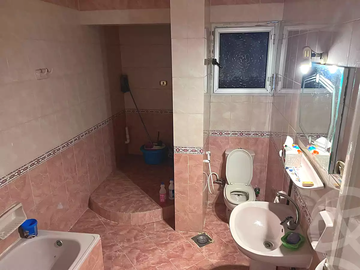 https://aqarmap.com.eg/ar/listing/7057648-for-sale-cairo-el-haram-shareaa-el-talateny