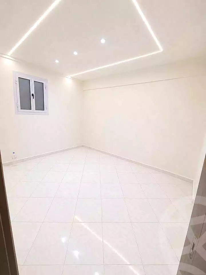 https://aqarmap.com.eg/ar/listing/7057738-for-sale-alexandria-lsywf-el-falki