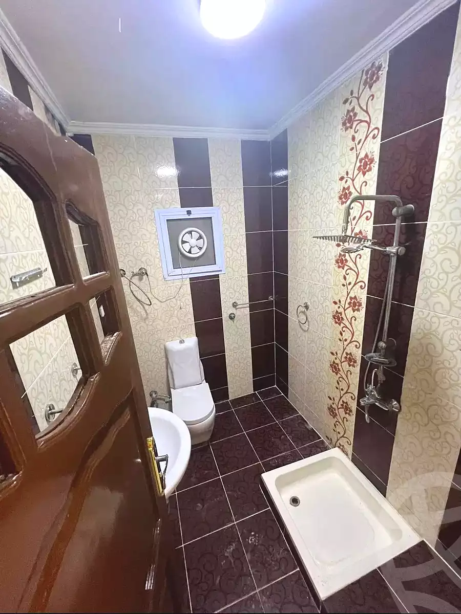https://aqarmap.com.eg/en/listing/7057875-for-sale-alexandria-moharram-bey-grin-st