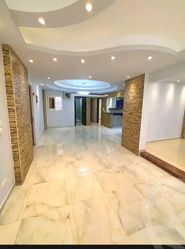 https://aqarmap.com.eg/ar/listing/7057926-for-sale-alexandria-miami-el-sebaey-st