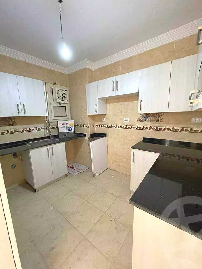 https://aqarmap.com.eg/en/listing/7058048-for-sale-cairo-helwan-helwan-el-sharkeya-gaafar-st