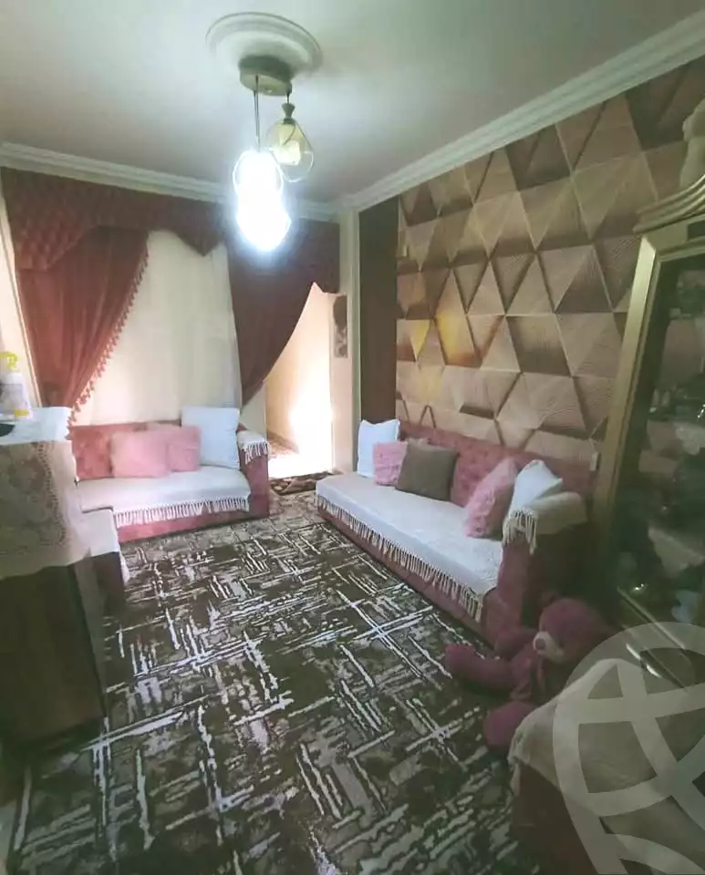 https://aqarmap.com.eg/en/listing/7058142-for-sale-alexandria-lsywf-el-falki