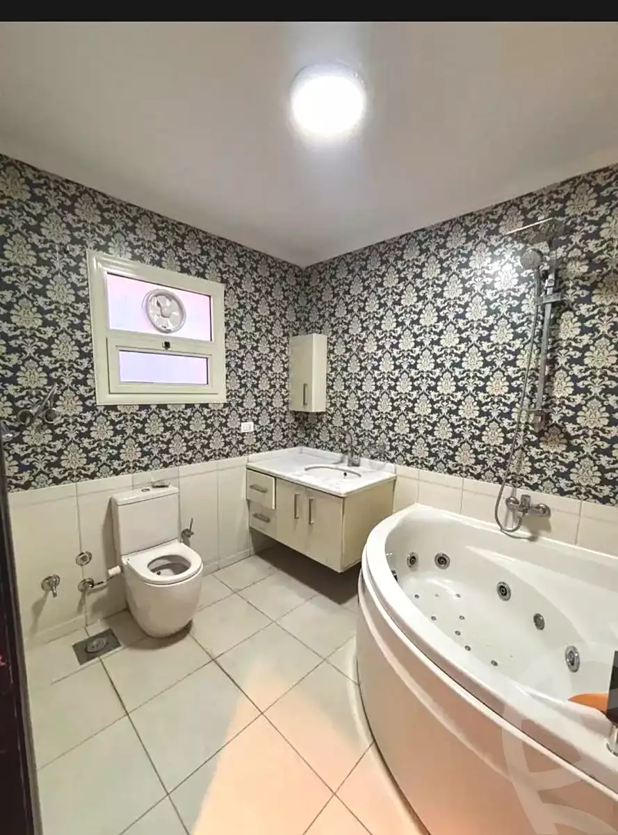 https://aqarmap.com.eg/ar/listing/7058189-for-sale-alexandria-miami-el-sebaey-st