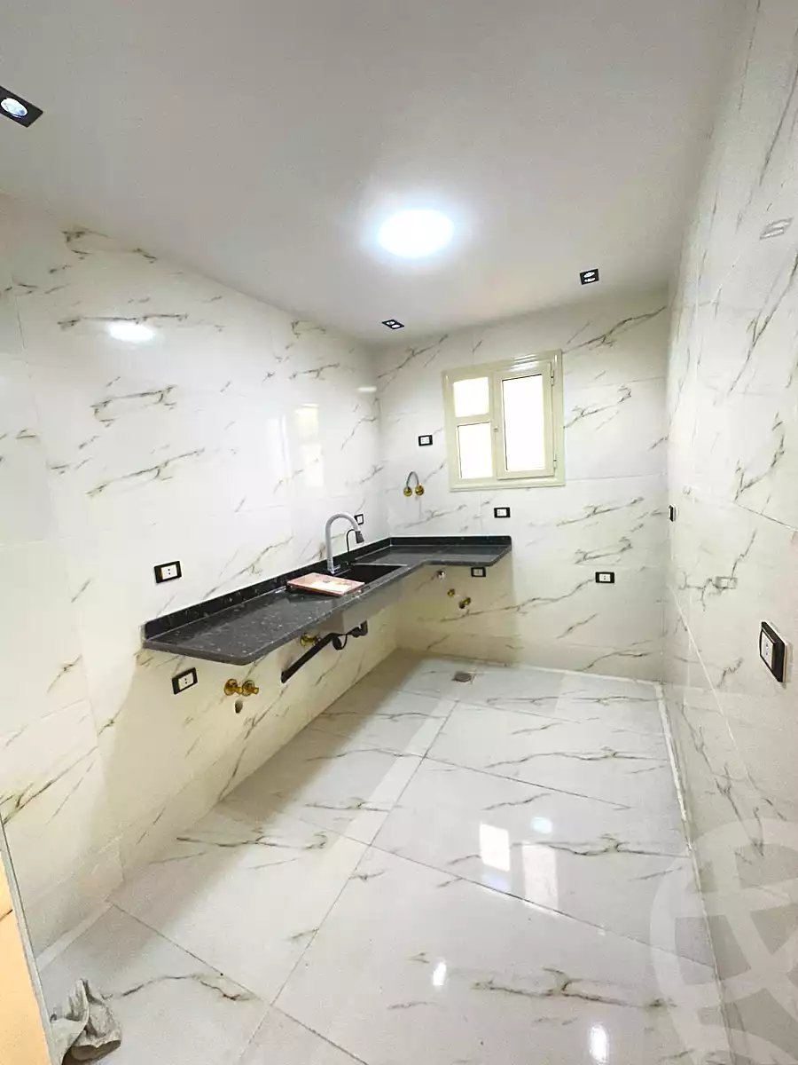 https://aqarmap.com.eg/ar/listing/7058364-for-sale-alexandria-al-agamy-lbytsh-shahr-al-assal-st
