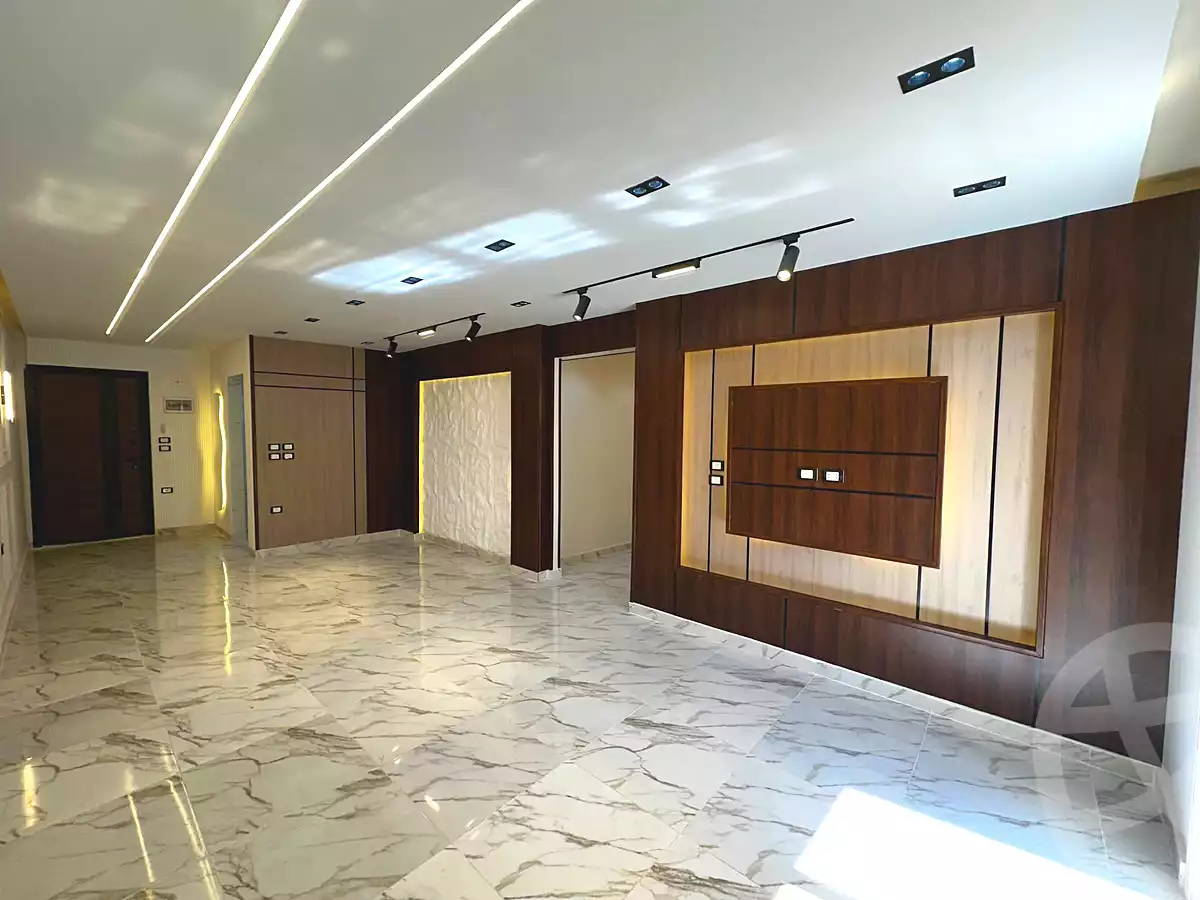 https://aqarmap.com.eg/ar/listing/7058364-for-sale-alexandria-al-agamy-lbytsh-shahr-al-assal-st