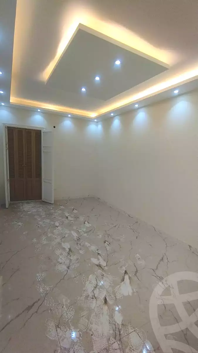 https://aqarmap.com.eg/ar/listing/7058372-for-rent-alexandria-miami