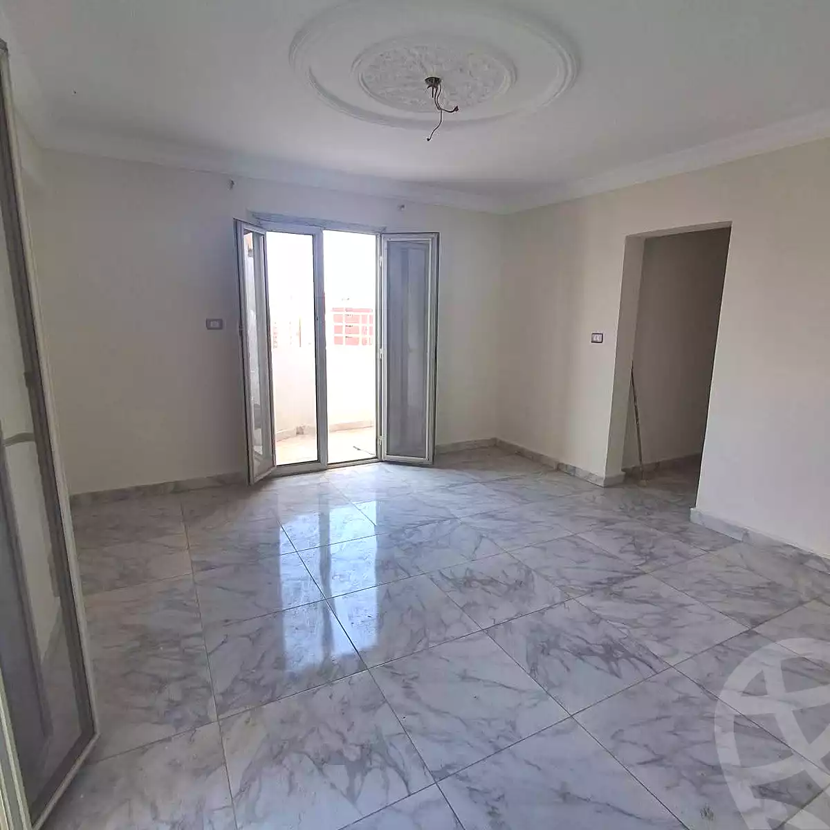 https://aqarmap.com.eg/ar/listing/7058403-for-rent-alexandria-sydy-bshr