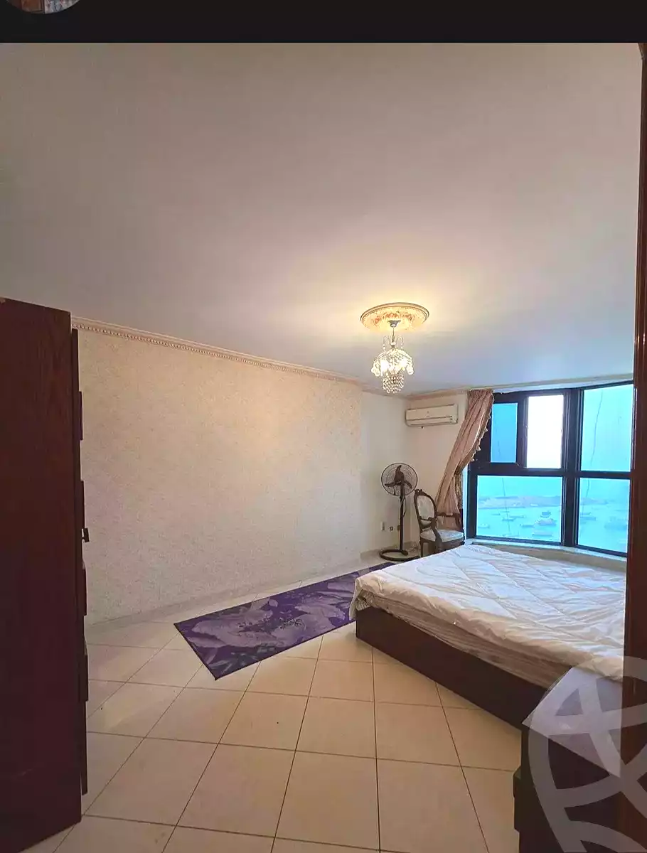 https://aqarmap.com.eg/ar/listing/7058449-for-sale-alexandria-miami-el-gaish-rd-st