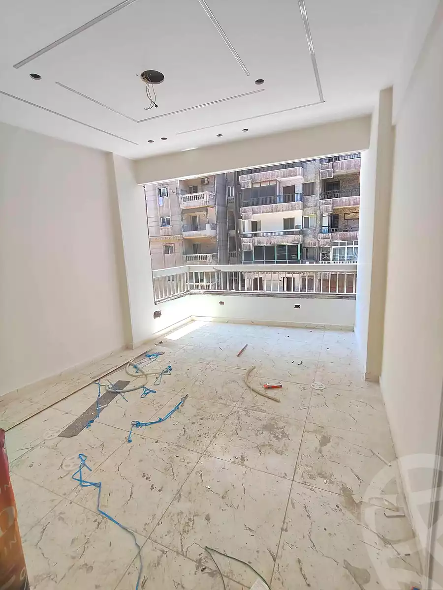 https://aqarmap.com.eg/en/listing/7058600-for-sale-alexandria-el-mandara-shr-jml-bd-lnsr
