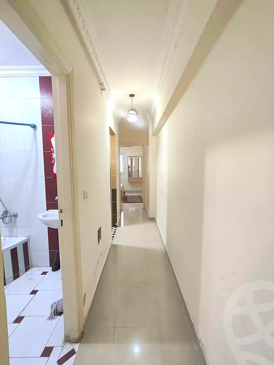 https://aqarmap.com.eg/ar/listing/7058622-for-sale-alexandria-miami-khld-bn-lwlyd