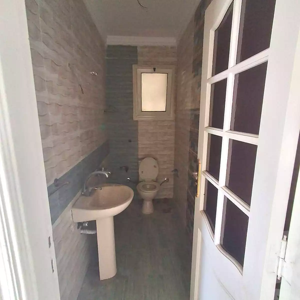 https://aqarmap.com.eg/ar/listing/7058650-for-rent-alexandria-sydy-bshr-sydy-bshr-bhry