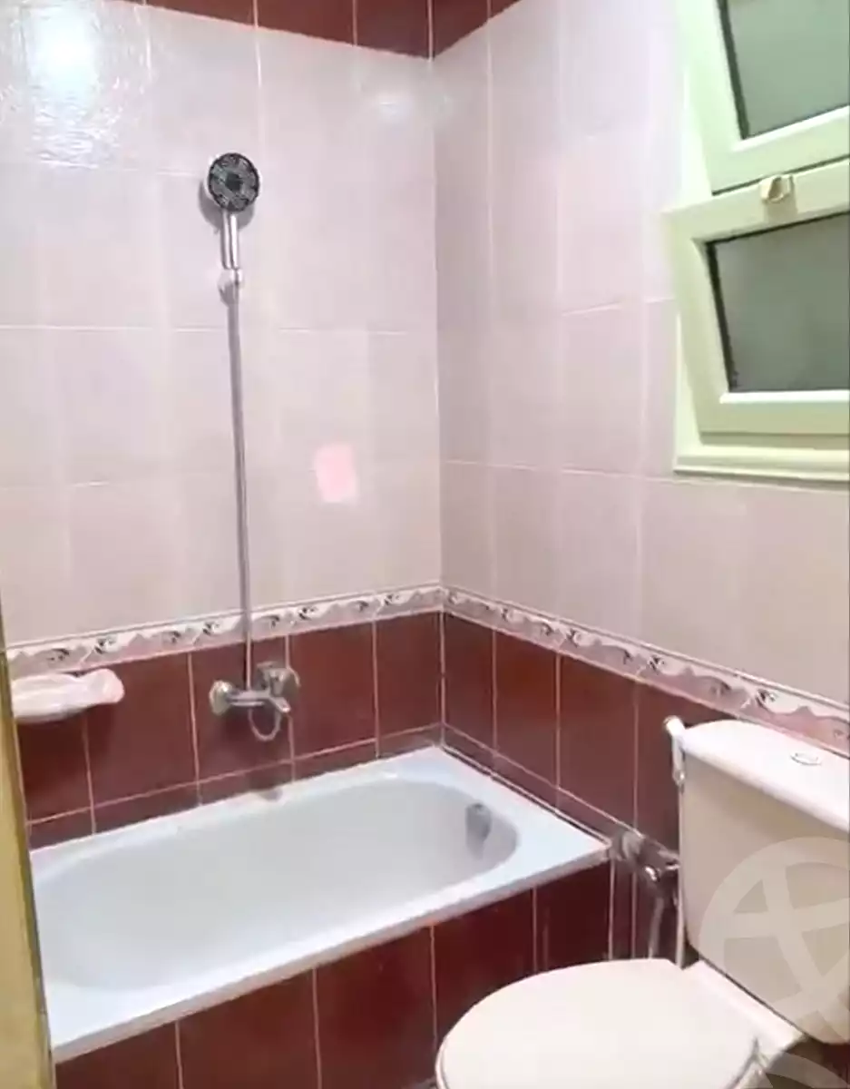 https://aqarmap.com.eg/ar/listing/7058712-for-sale-cairo-ain-shams-ain-shams-el-sharkia-gergis-hanna-st