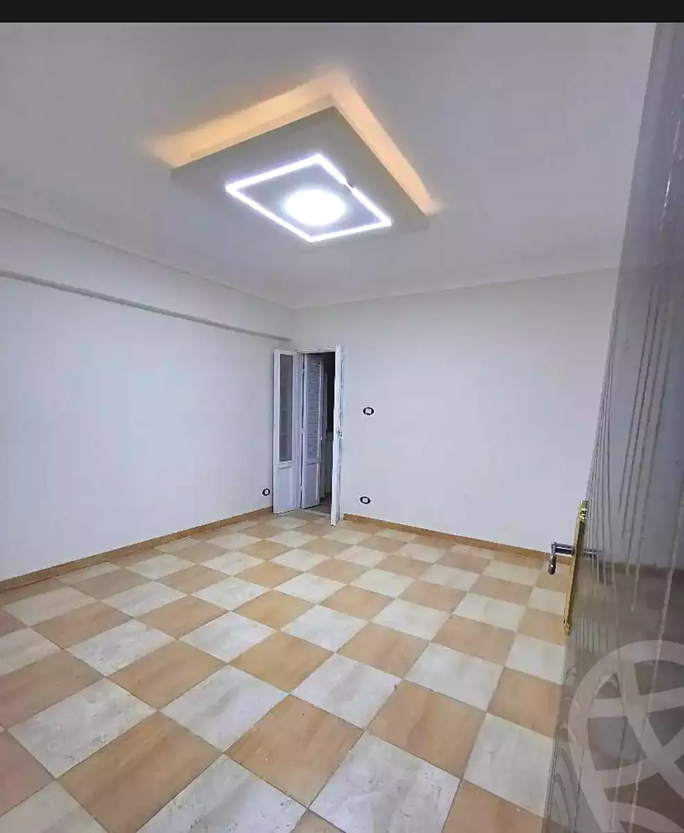 https://aqarmap.com.eg/ar/listing/7058744-for-sale-alexandria-lsywf-el-falki-street-16-el-eslah