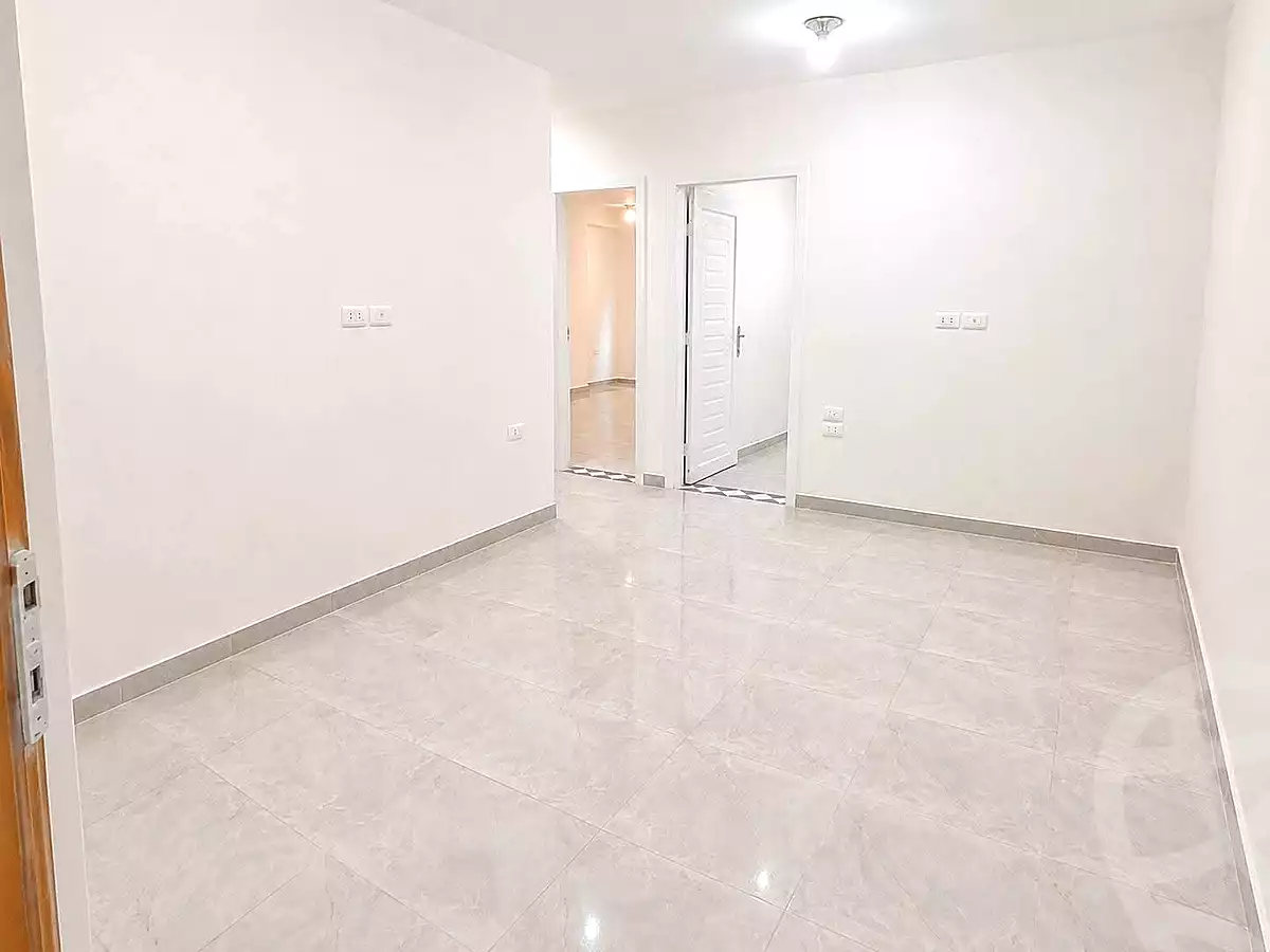 https://aqarmap.com.eg/ar/listing/7058773-for-sale-cairo-ain-shams-ain-shams-el-sharkia
