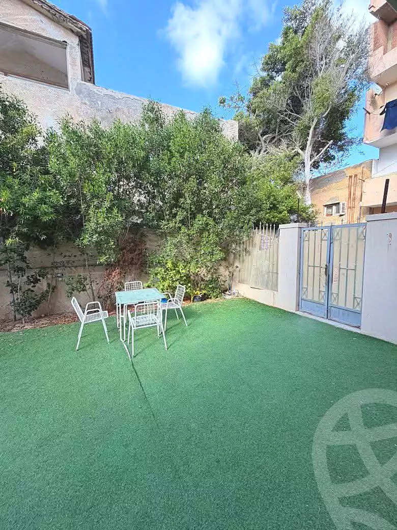 https://aqarmap.com.eg/ar/listing/7058801-for-sale-alexandria-al-agamy-lbytsh-el-hanafeya-st